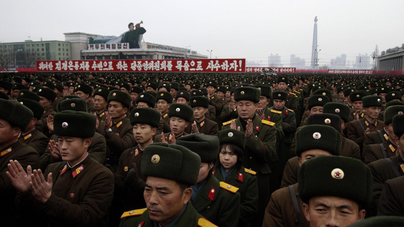 korea nord missile corteo 3.JPG