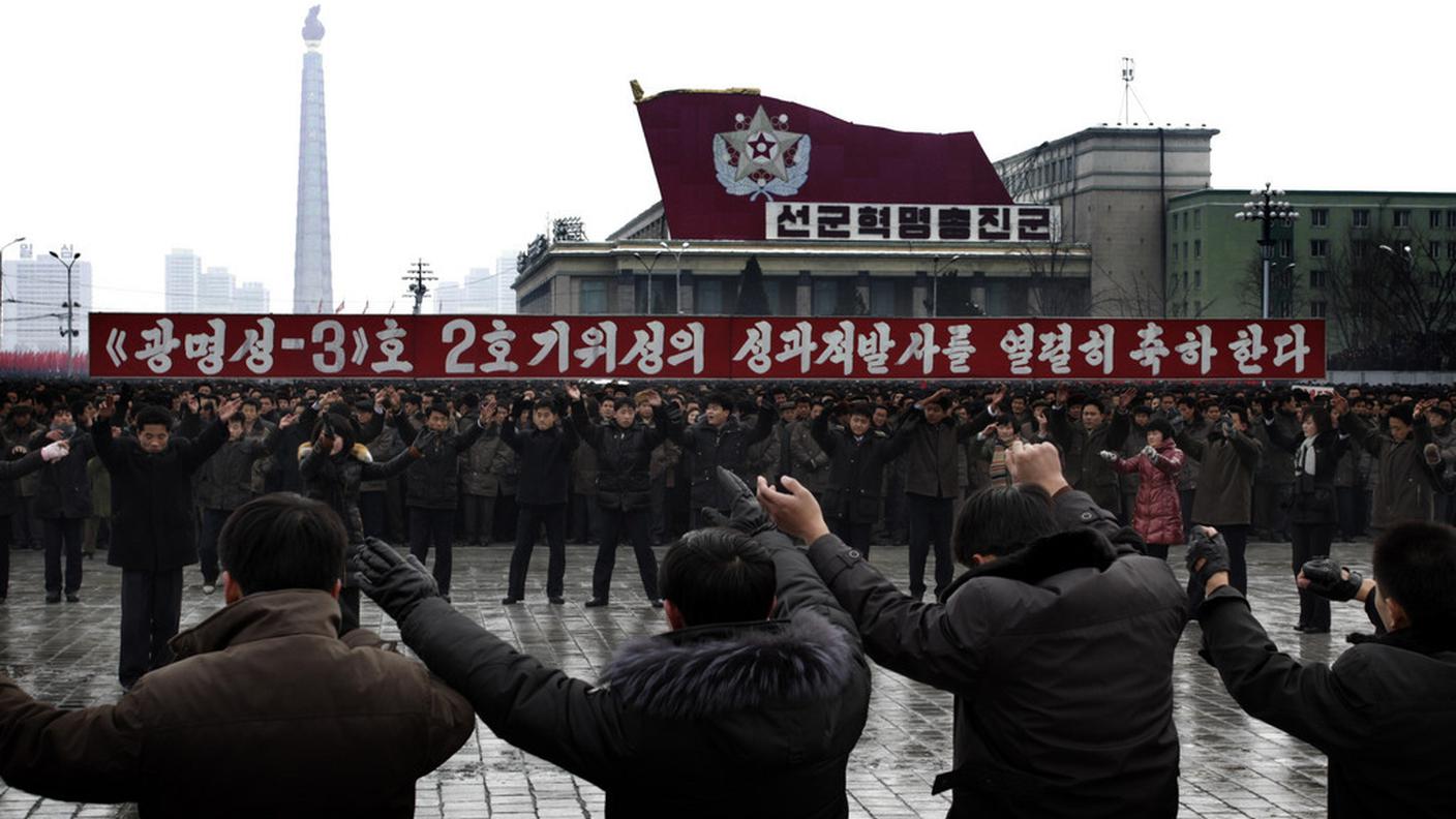 korea nord missile corteo 4.JPG
