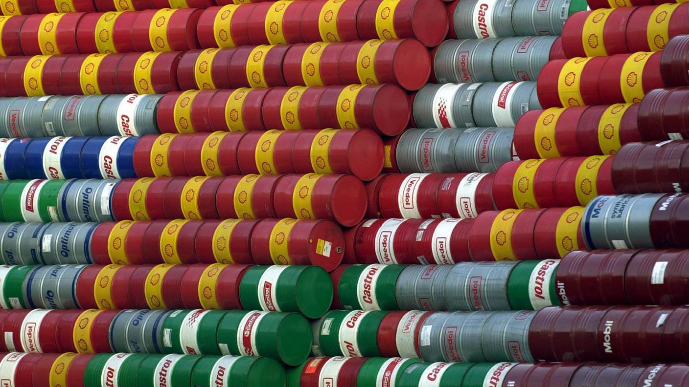 Accordo sulla proroga dei tagli produttivi di petrolio