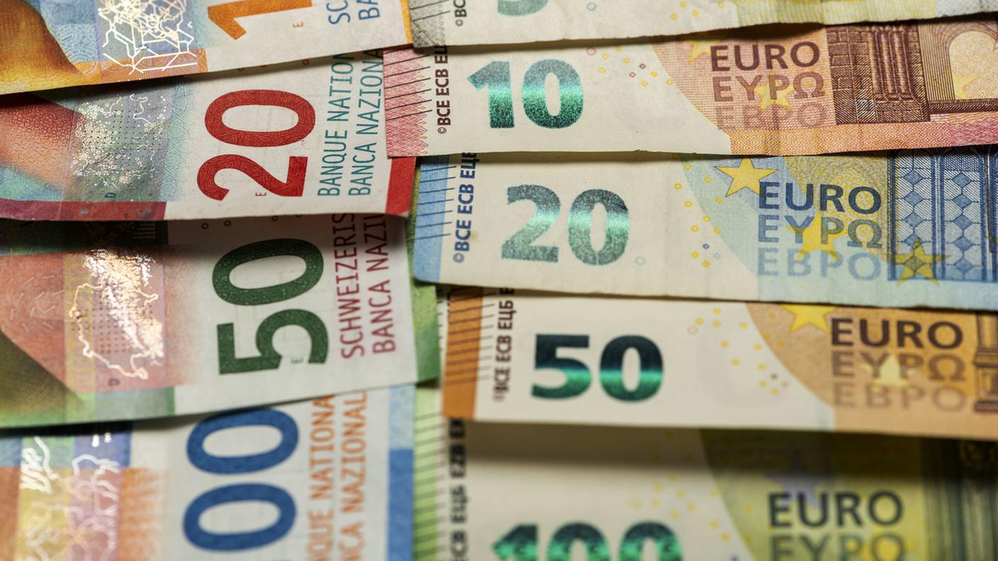Il franco svizzero si è rafforzato ancora sull'euro