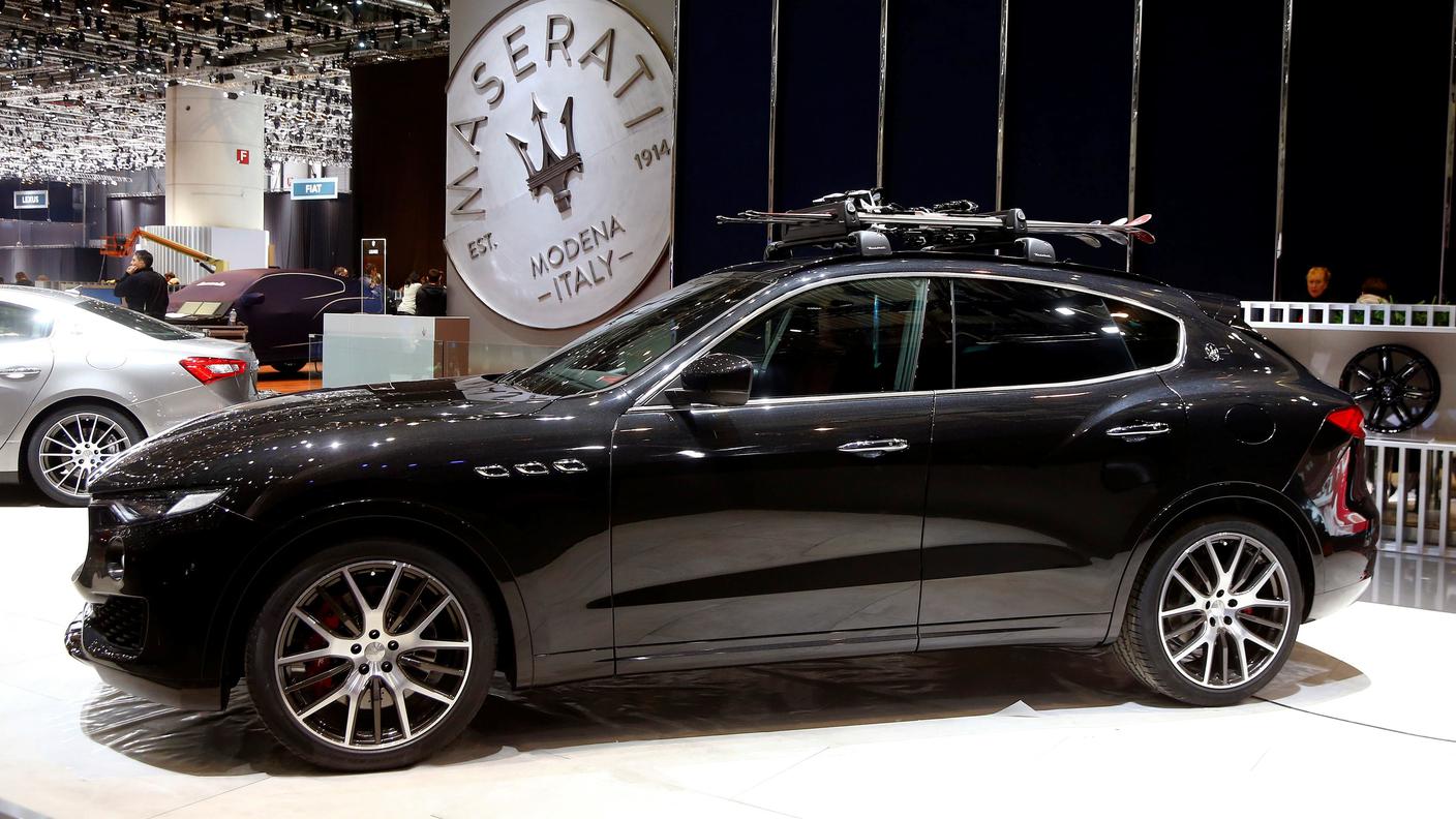 Un SUV Maserati Levante esposto al Salone dell'Automobile di Ginevra 2017