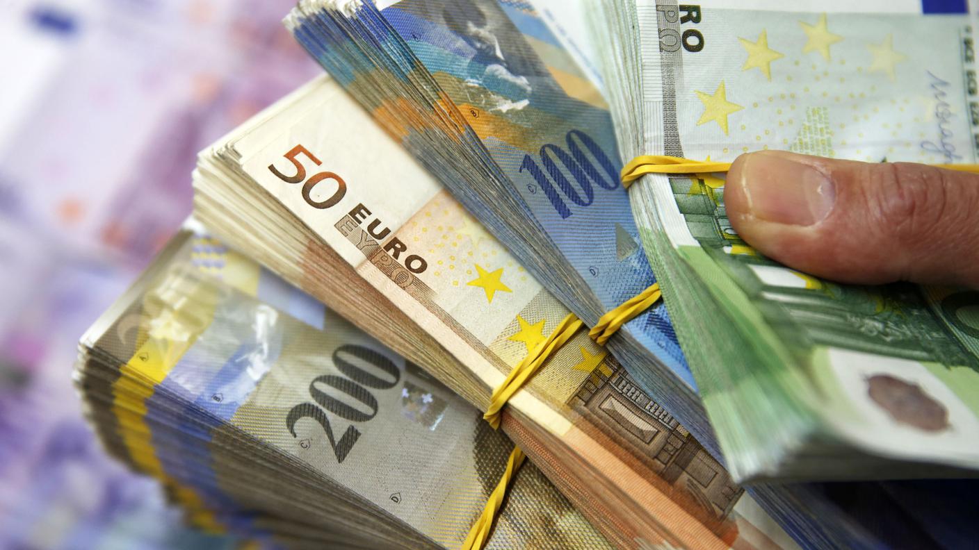 L'euro continua a mantenersi a livelli record dalla fine del tasso fisso, nel 2015