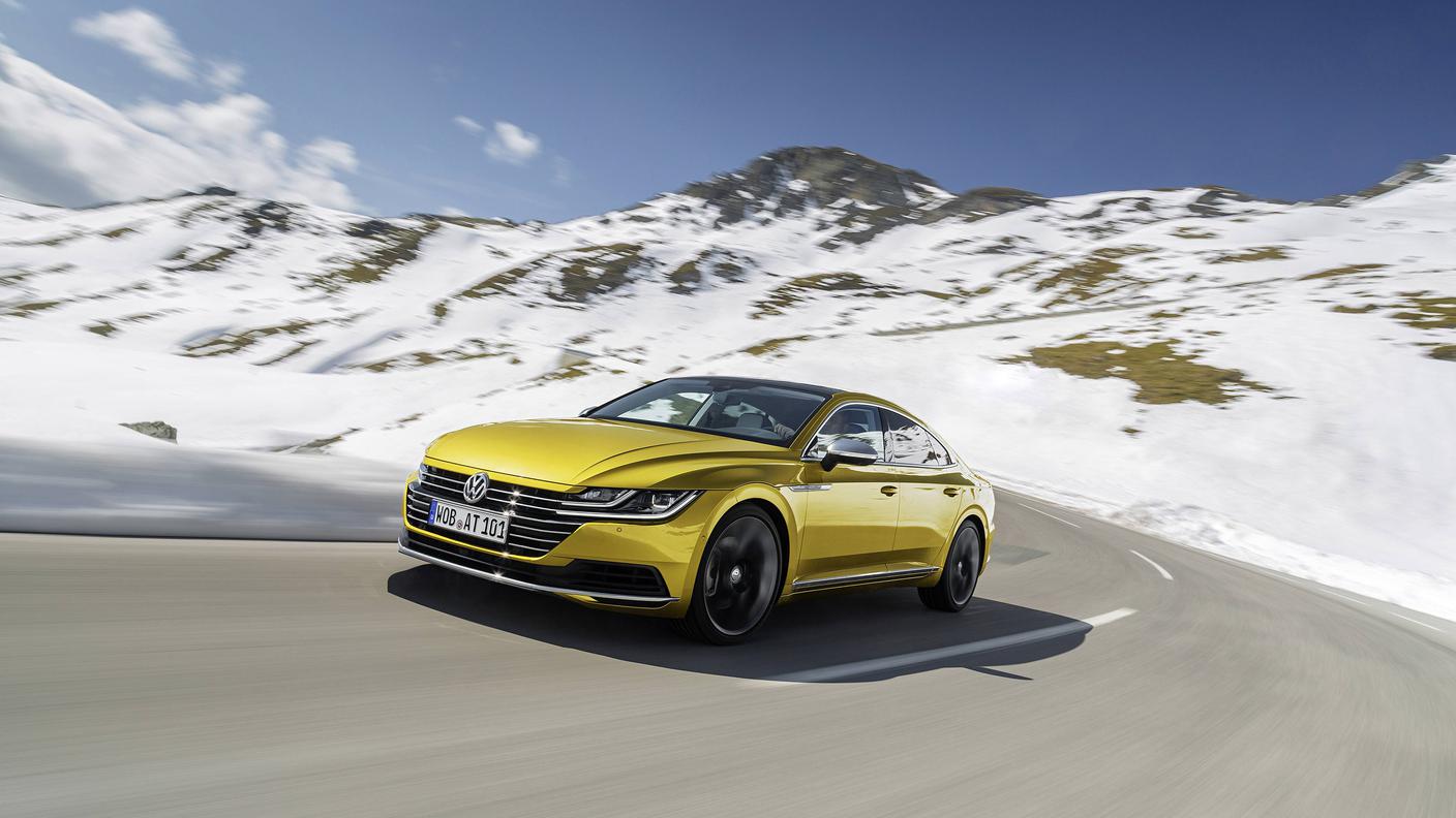 Le Volkswagen (come la nuova Arteon) restano le auto preferite dagli elvetici