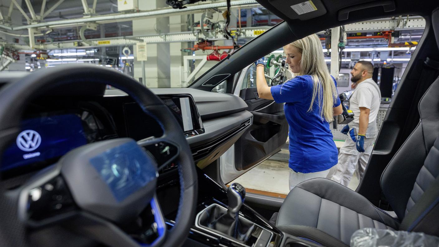 Previste misure drastiche nelle fabbriche Volkswagen in Germania