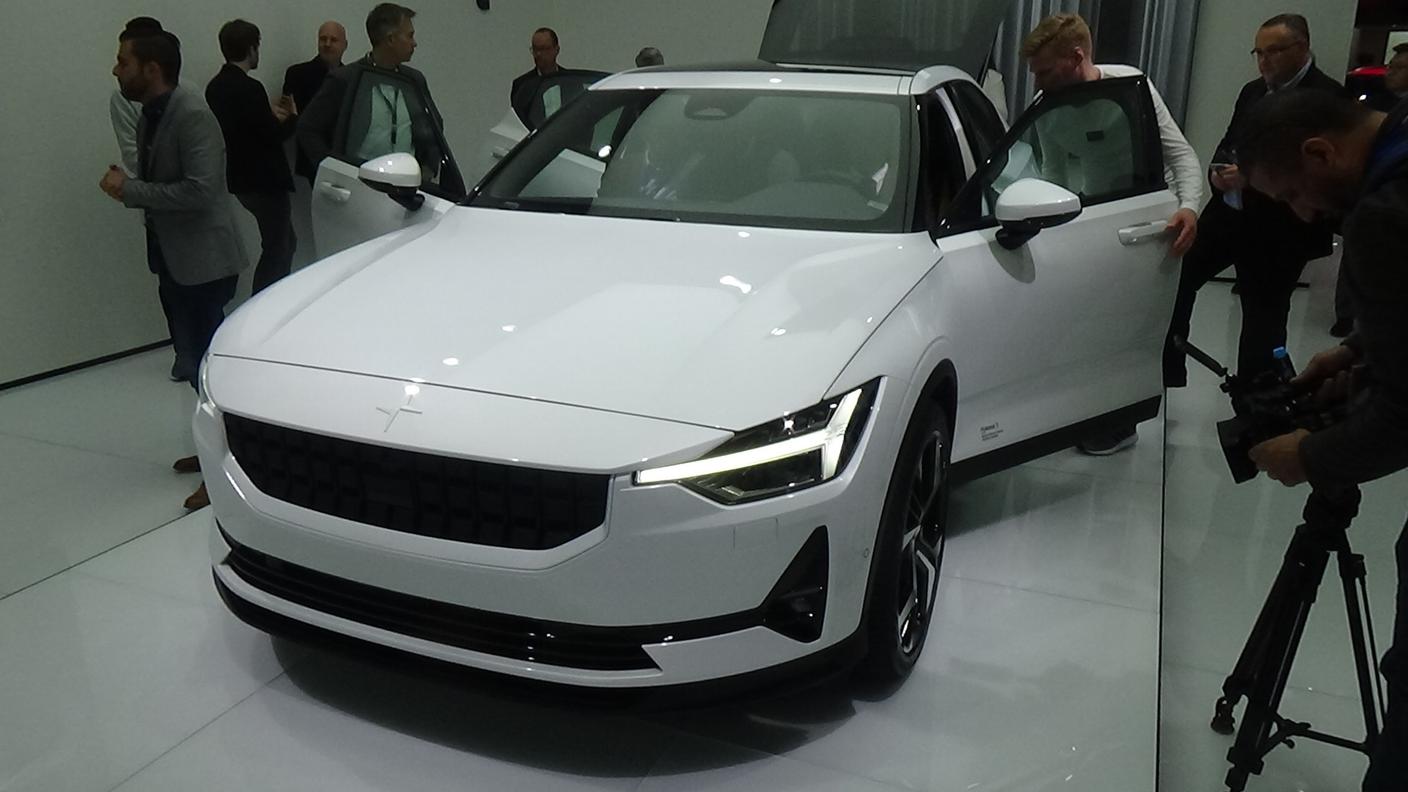 La Polestar 2 a trazione elettrica