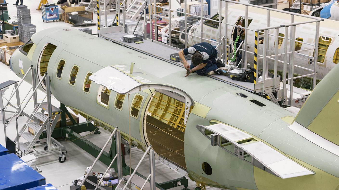 Il commercio estero svizzero ha segnato un segno positivo nel 2025 nonostante il contesto geopolitico difficile