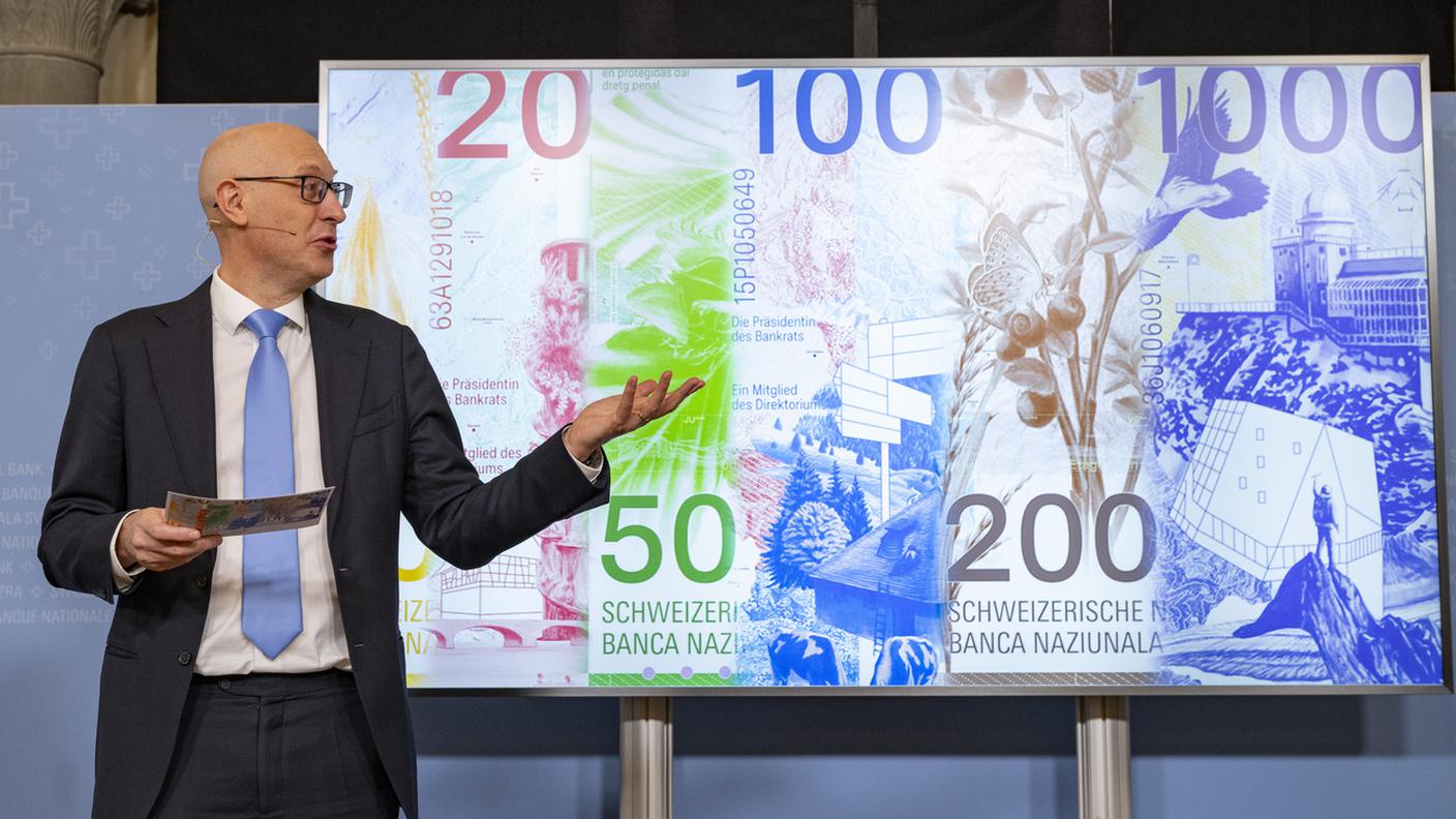  Il vice-presidente della BNS, Antoine Martin, presenta il progetto vincitore