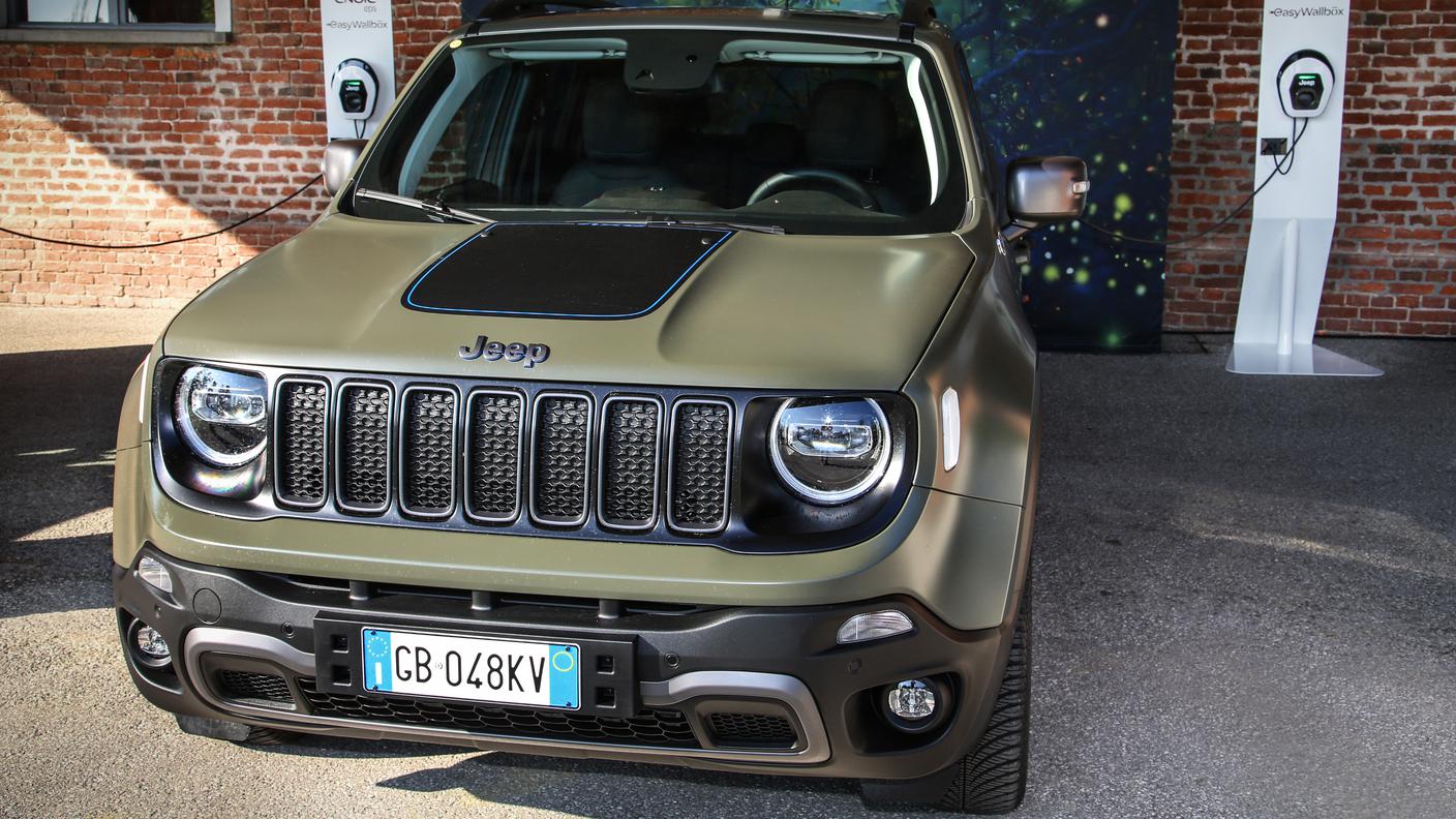 Ricarica facile e ottime prestazioni assicurano il successo di ibride plug-in come la Jeep Renegade