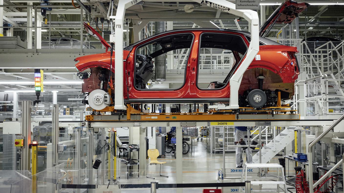 Il Gruppo Volkswagen vorrebbe lasciare a casa fino a 100'000 dipendenti per rispondere alla sua profonda crisi