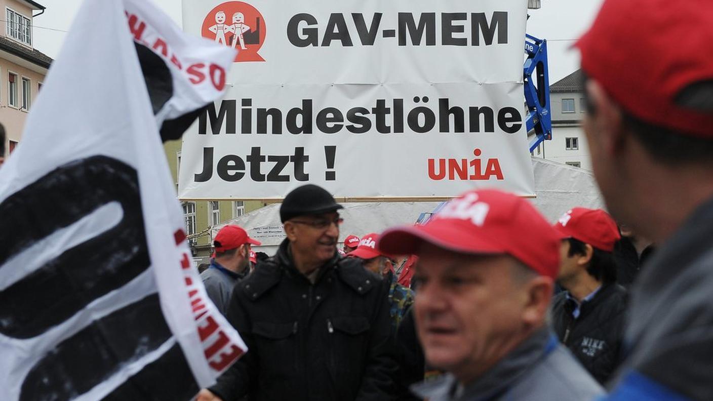 lavoratori swissmem salario minimo 3-4-2013 ky.JPG