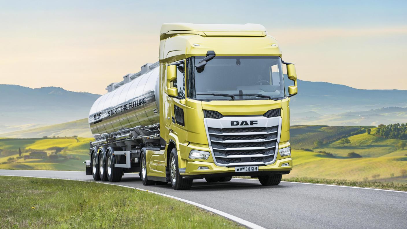 Le vendite d'autocarri (come i DAF serie XF) hanno sfiorato i risultati 2020 in Svizzera