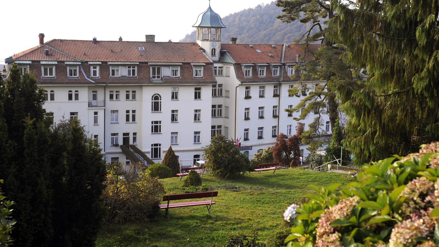 kurhaus cademario tp.jpg