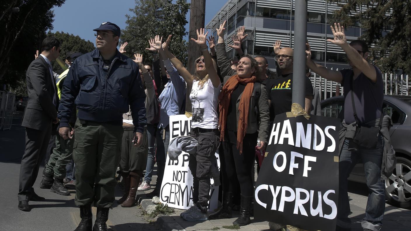 manifestazione 1 (reuters).jpg