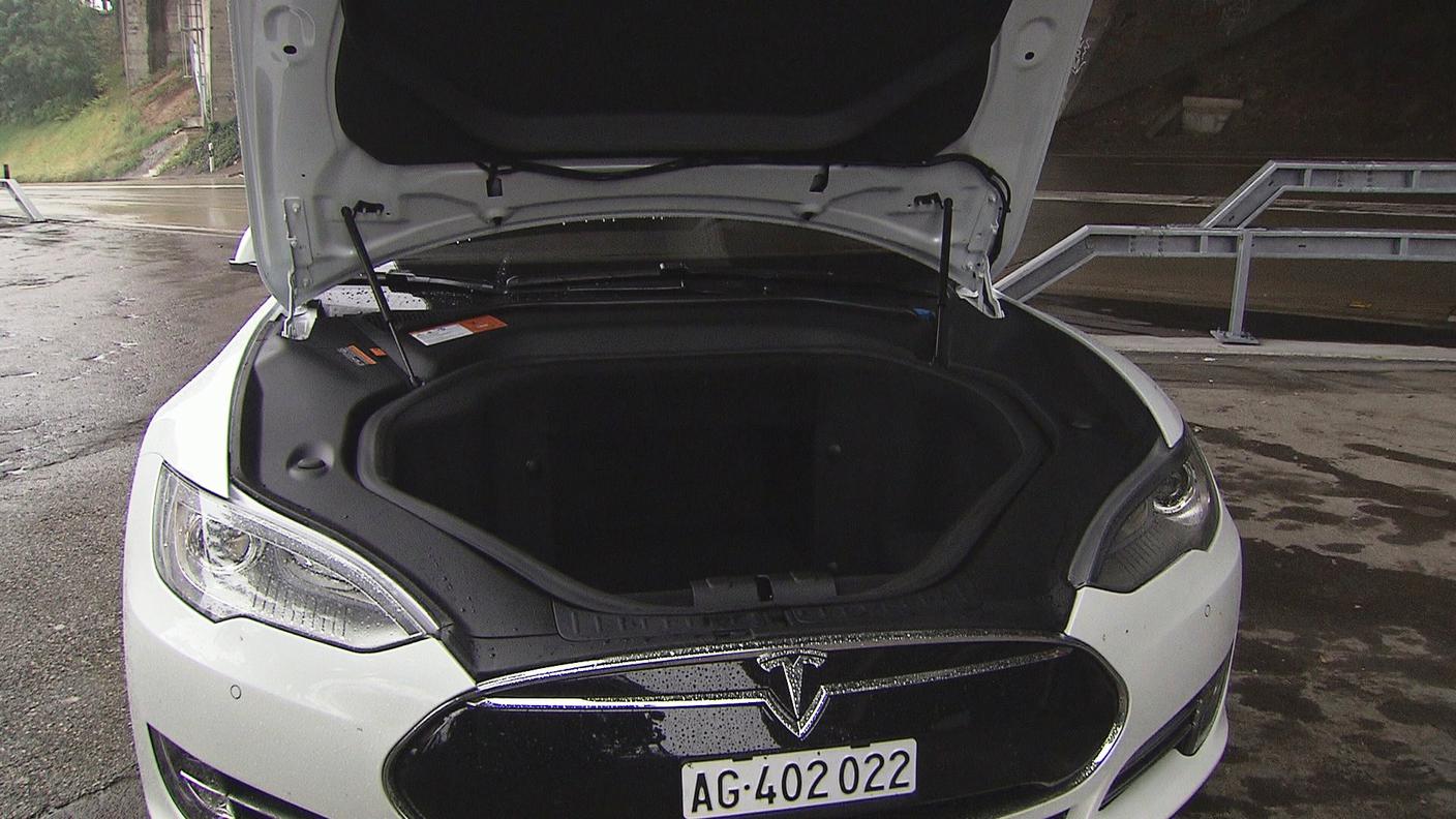 Tesla Model S P85