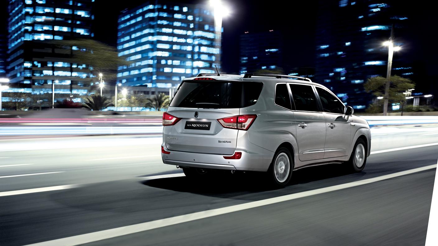 SsangYong Rodius SV200e-Xdi 4WD