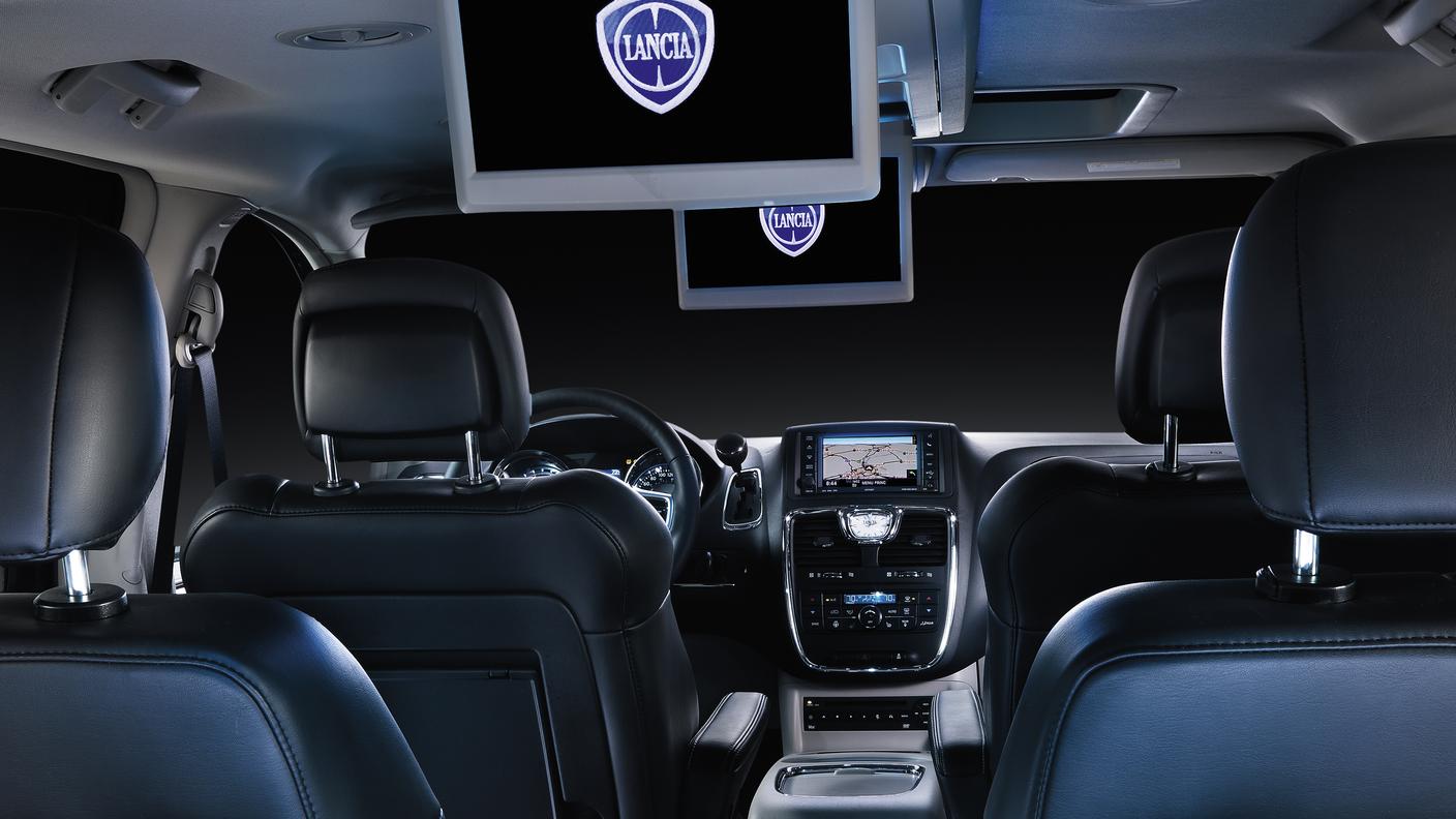 Lancia Voyager