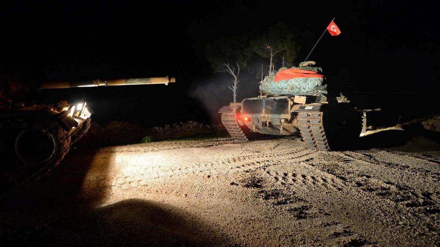 La colonna turca era composta anche da carri armati
