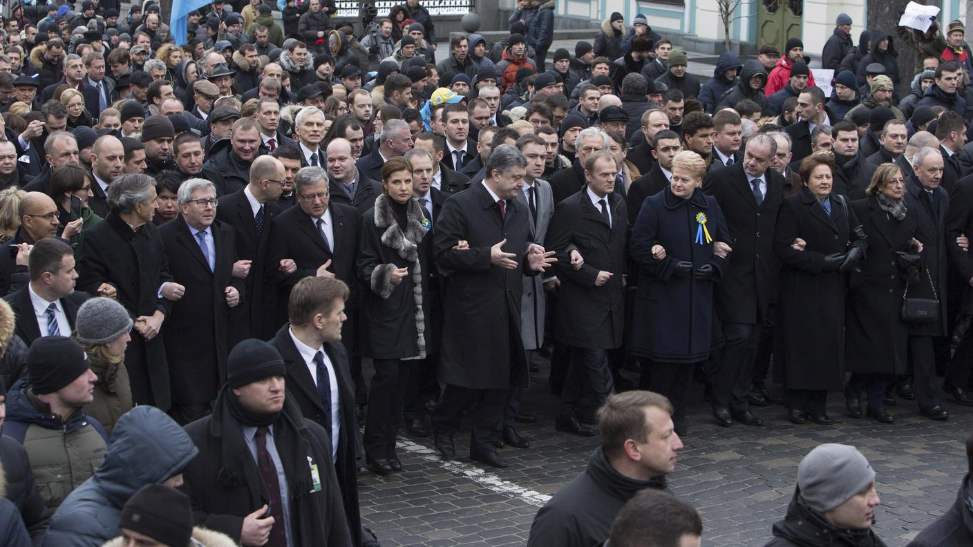 Un momento della ''marcia della dignità'' a Kiev