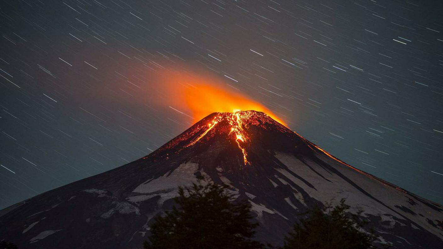 L'eruzione ha avuto inizio intorno alle 3 del mattino