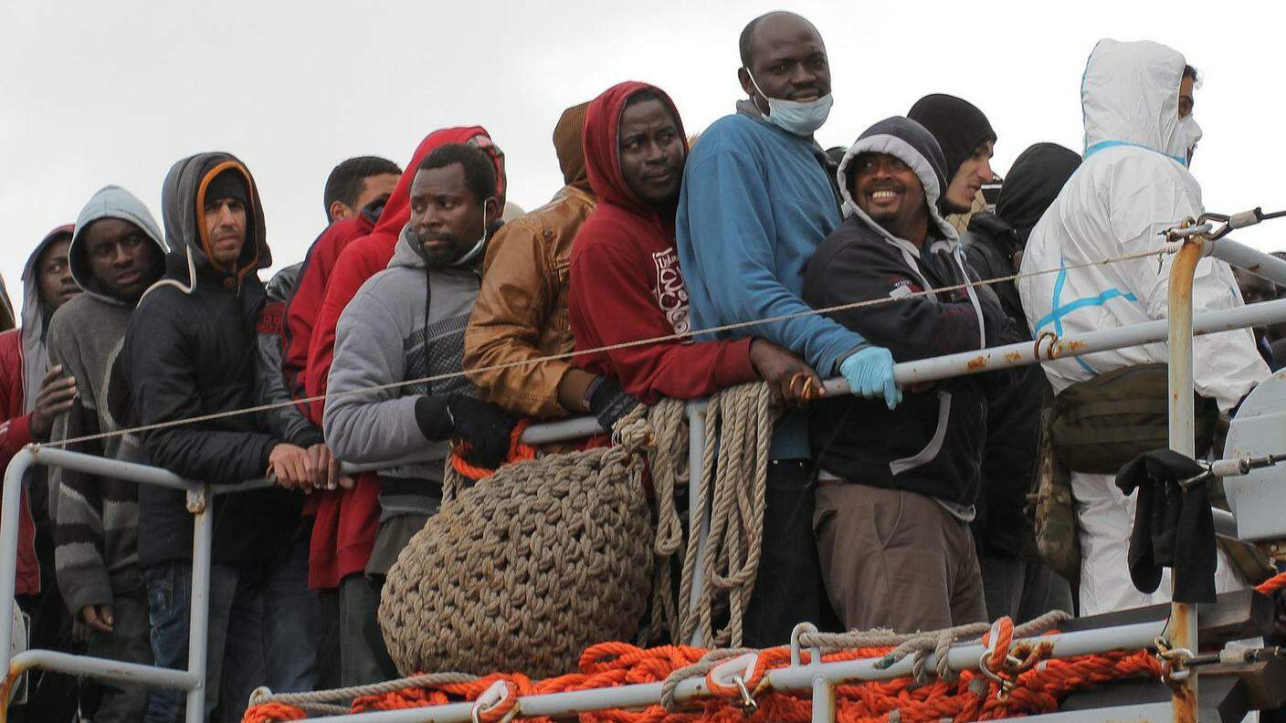 642 migranti fatti sbarcare a Porto Empedocle lo scorso 17 febbraio