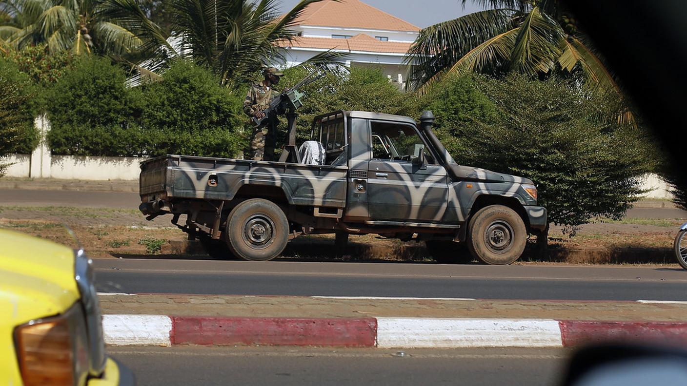 Una camionetta delle forze di sicurezza a Bamako