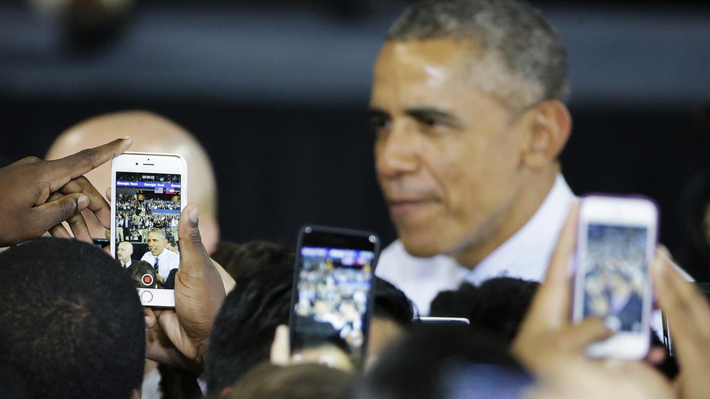 Serata all'insegna dell'ironia per Barack Obama