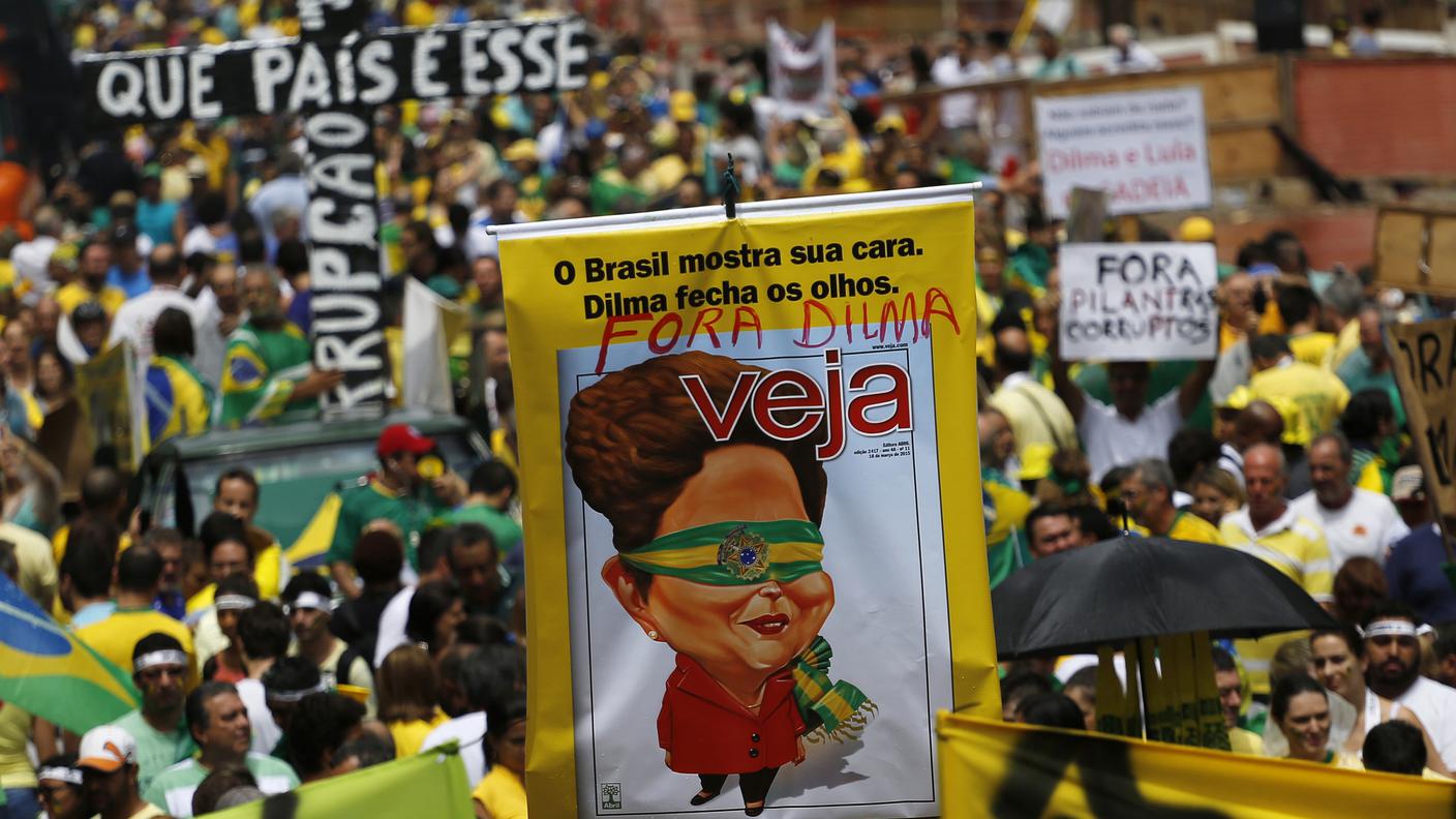 Sao Paulo, ''Fuori Dilma''