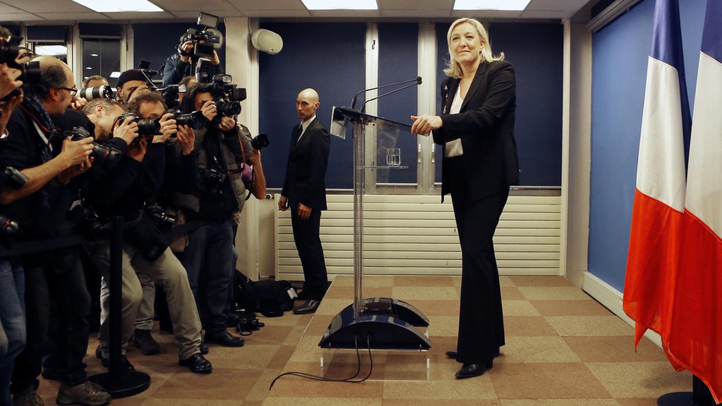 Marine Le Pen ha chiesto le dimissioni di Manuel Valls