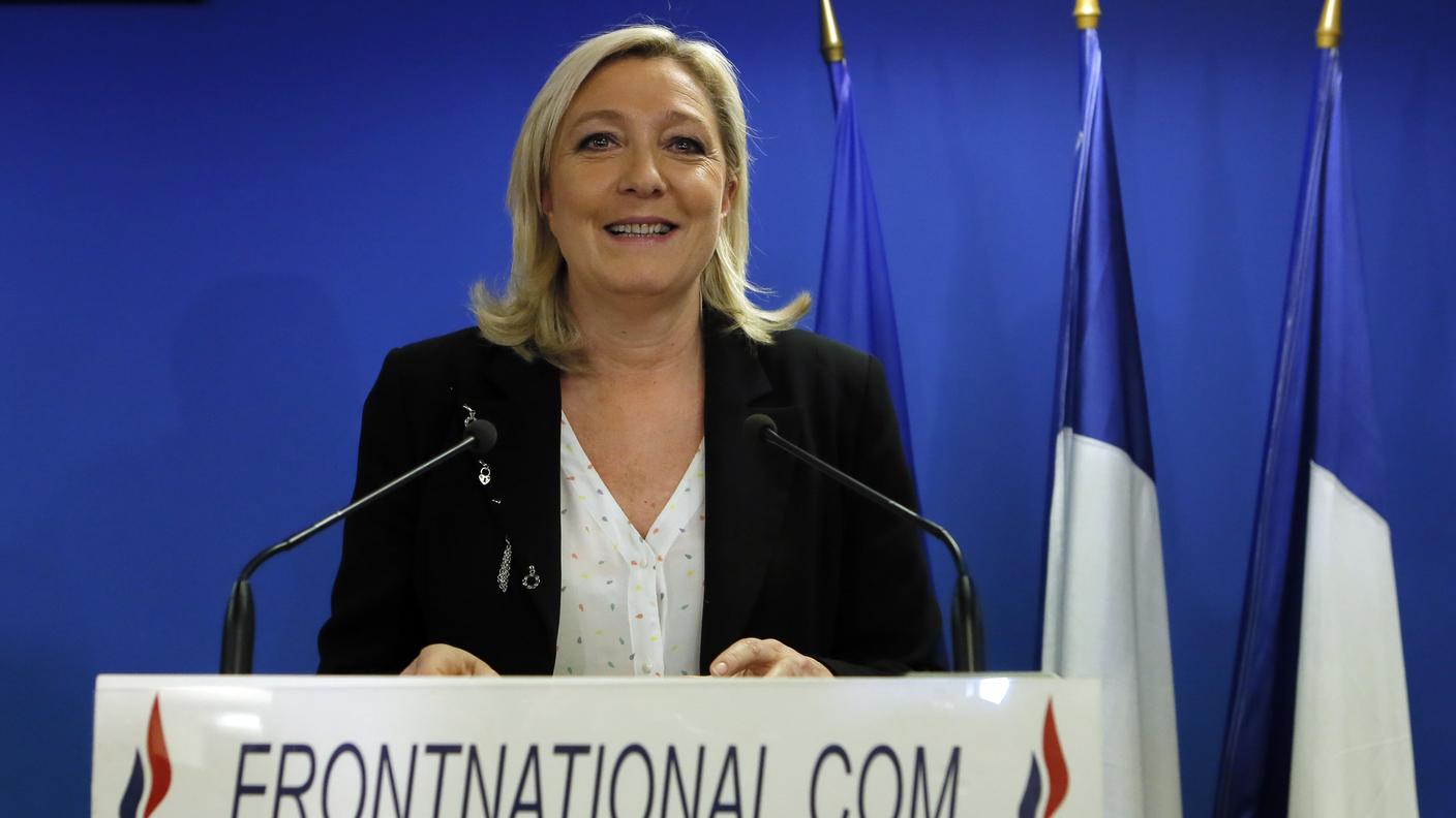 La leader del Front National esultante