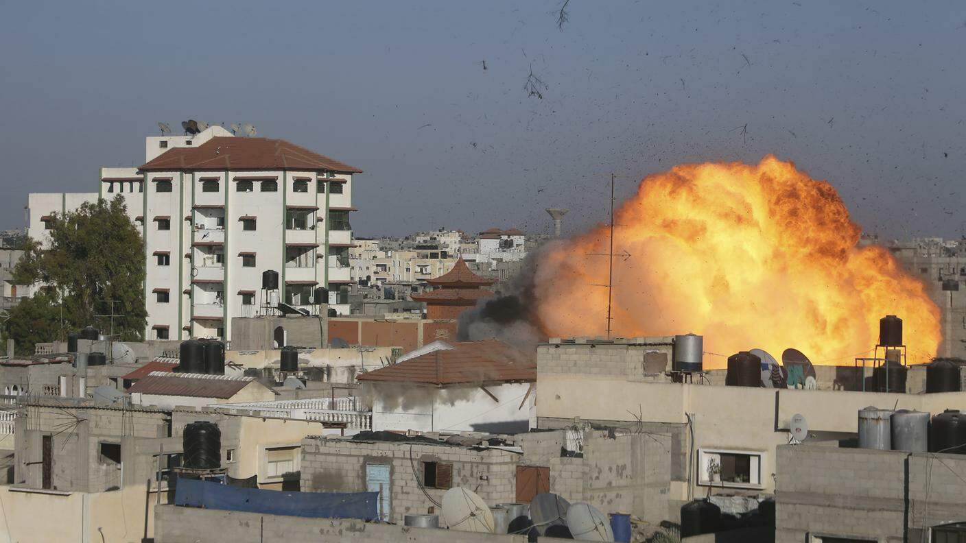 Raid israeliani sulla Striscia di Gaza