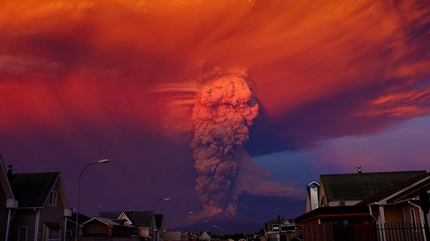 Il vulcano si è risvegliato all'improvviso, dopo 42 anni di inattività