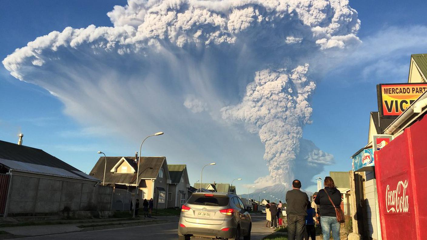 Il vulcano si è risvegliato all'improvviso, dopo 42 anni di inattività