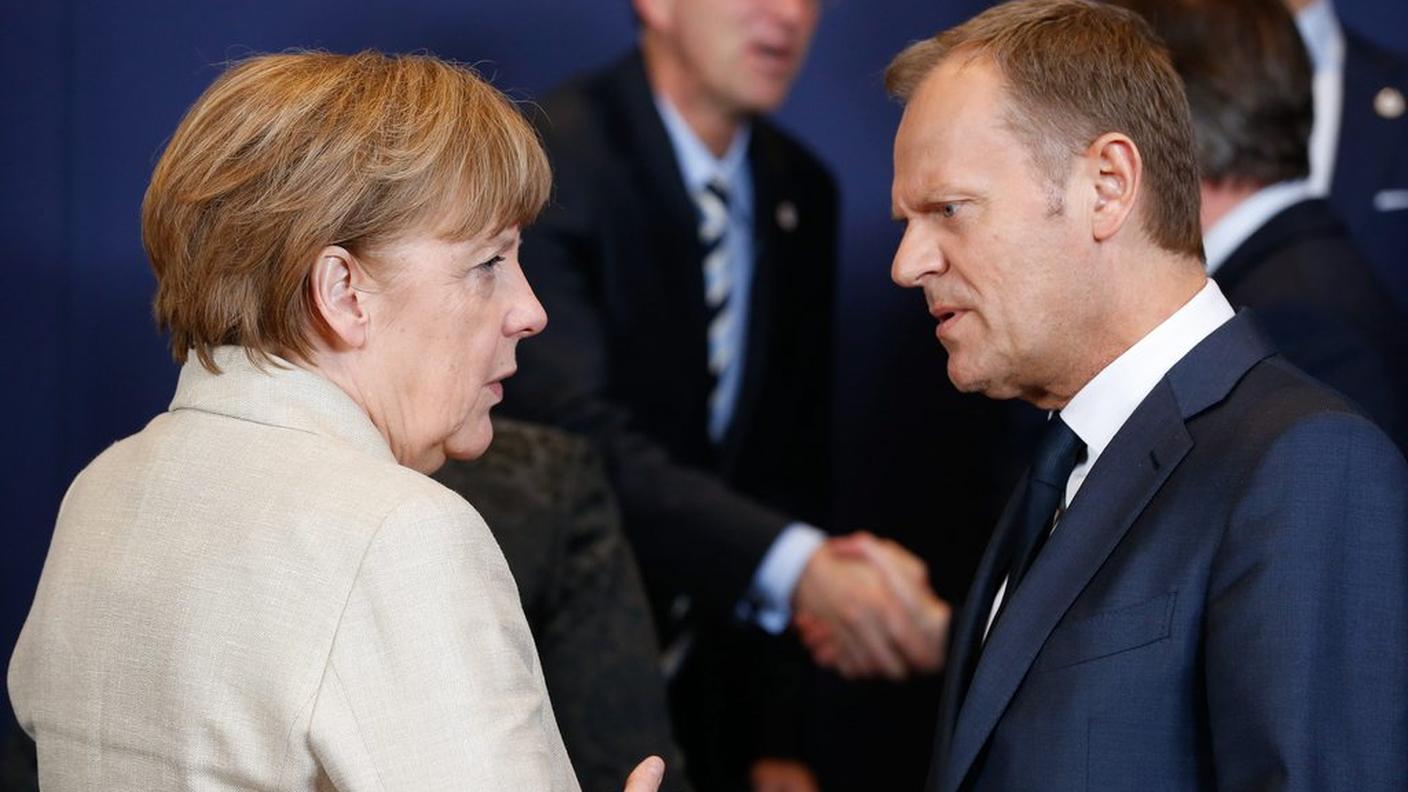 Angela Merkel e Donald Tusk durante il summit