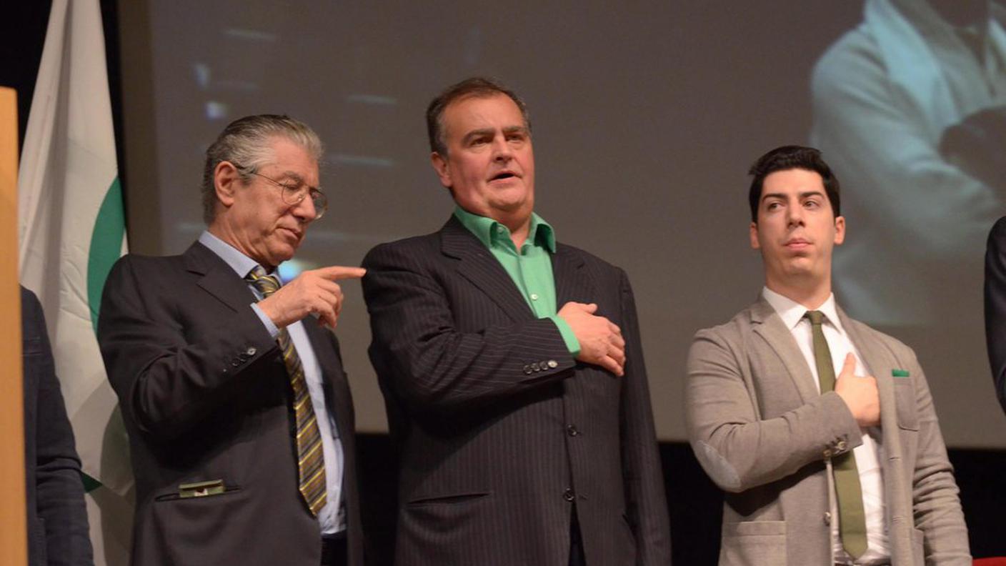 Umberto Bossi con il figlio Renzo, detto "il Trota" 