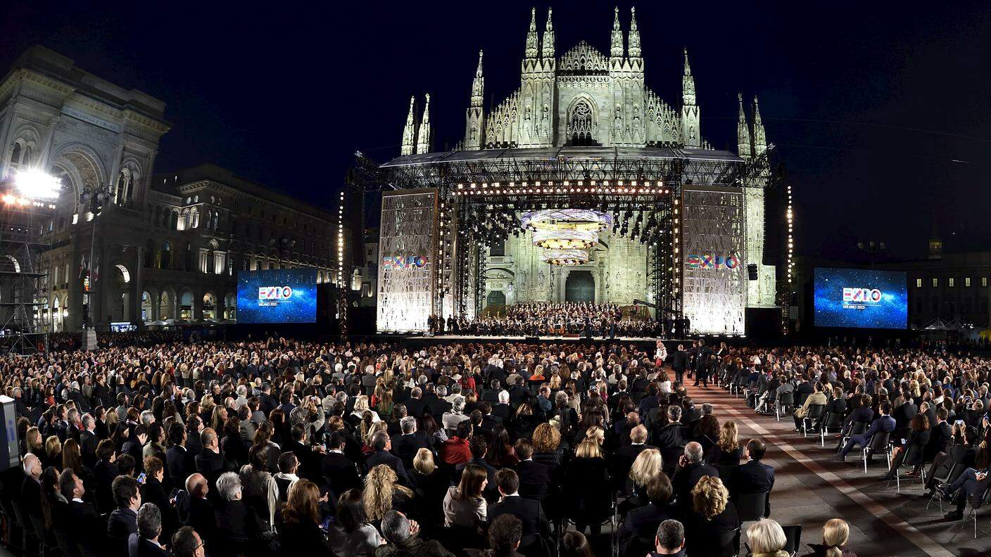 Il palco in Piazza del Duomo