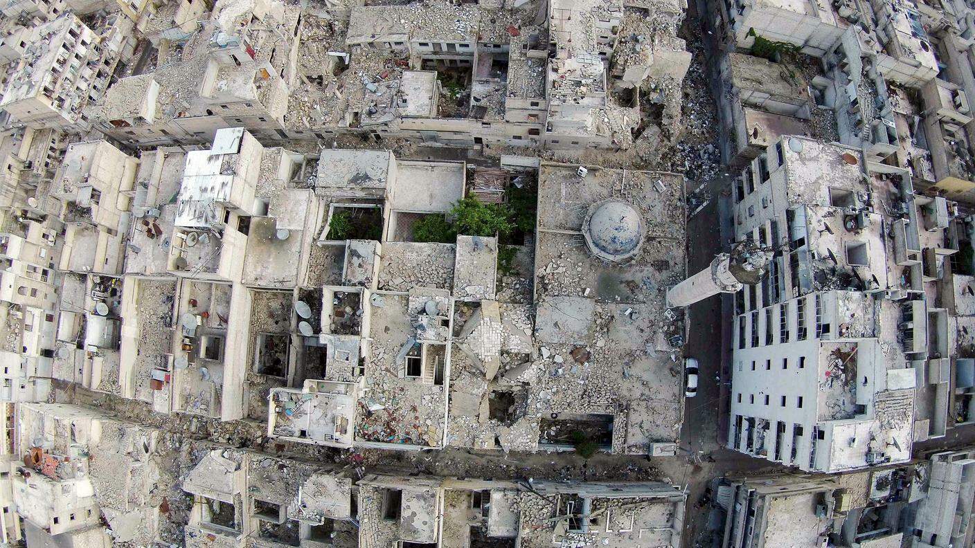 Aleppo dall'alto, una città divisa in due