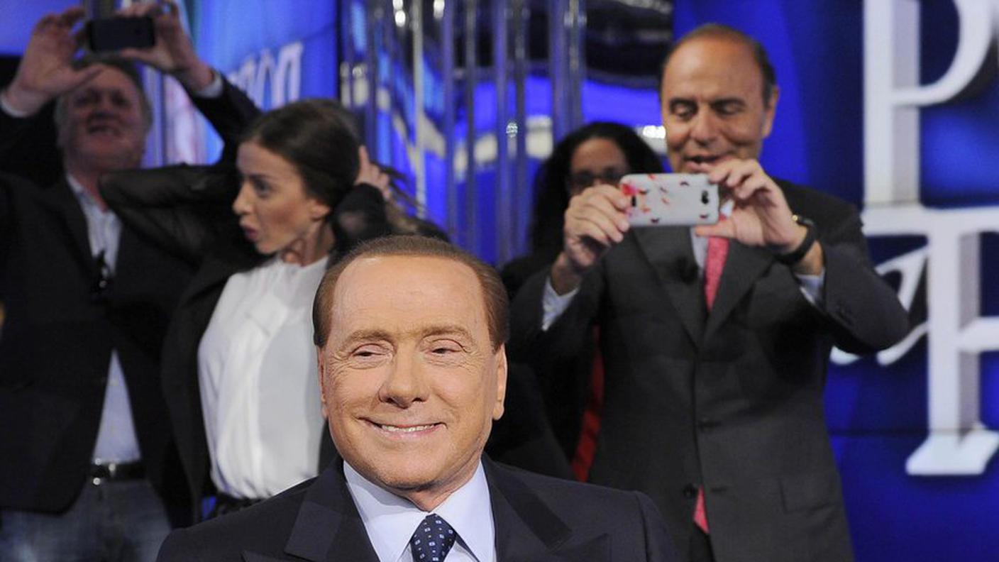 L'ex premier italiano Silvio Berlusconi