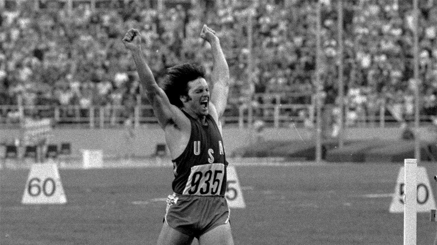 Bruce Jenner a Montreal nel 1976, quando vinse l'oro olimpico