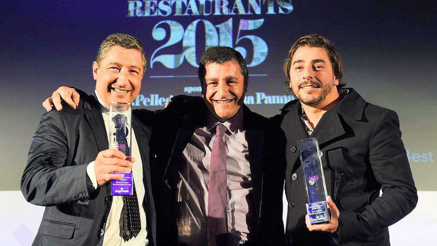 Da sinistra a destra, lo chef Joan Roca, il sommelier Joseph Roca e Jordi Roca, proprietari del "miglior ristorante" 2015