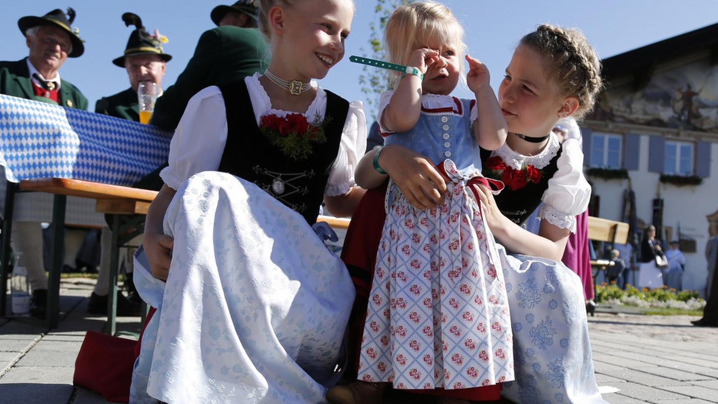 Tutti vestiti a festa