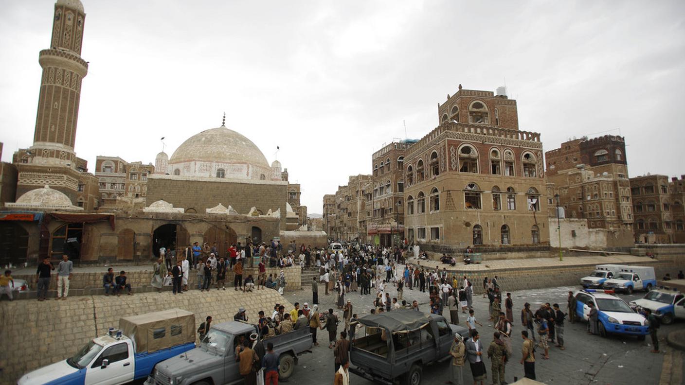 Il teatro dello scoppio di un'autobomba a Sanaa