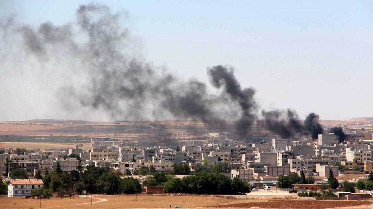 Uno scorcio di Kobane giovedì, subito dopo l'offensiva del 'califfato'