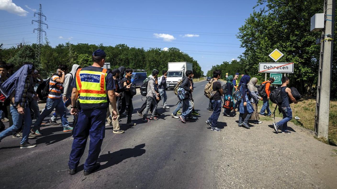 Alcuni migranti a Debrecen, in Ungheria