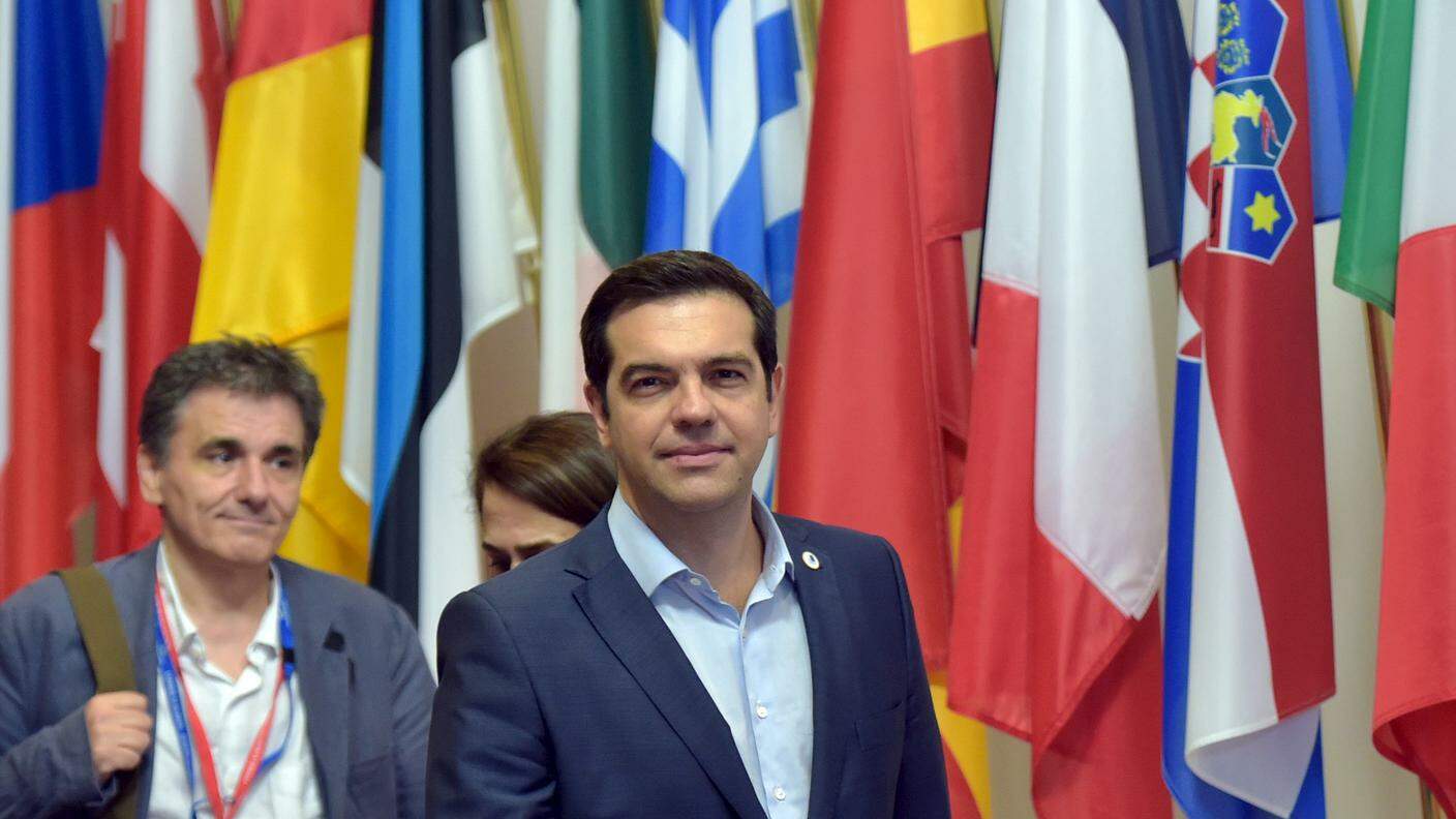 Tsipras con il suo nuovo ministro delle finanze