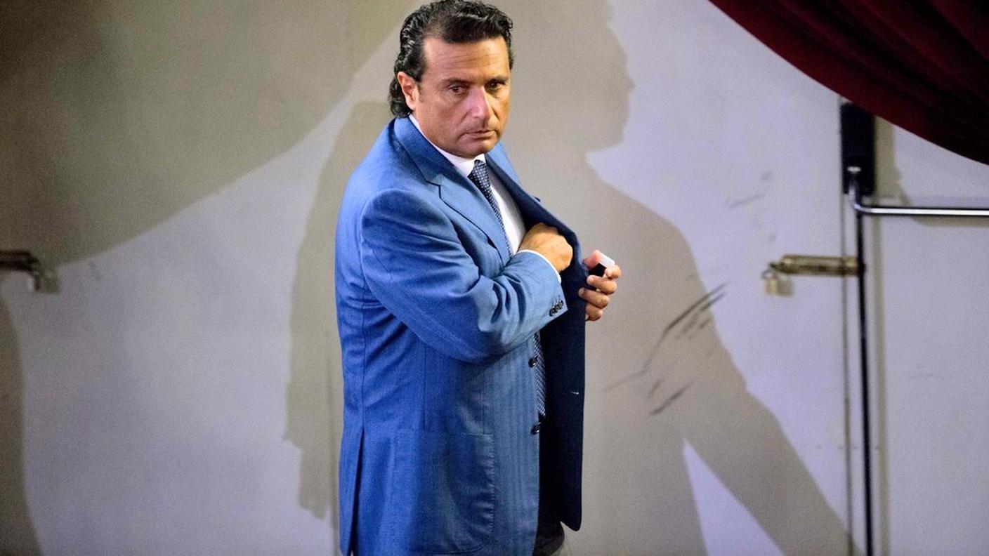 Francesco Schettino, responsabile della sciagura all'Isola del Giglio