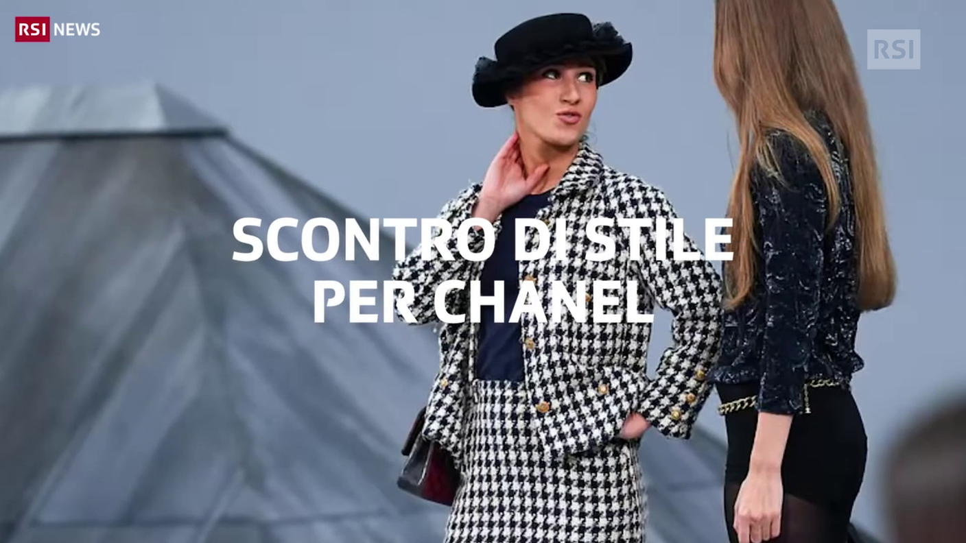 Fuori programma alla sfilata di Chanel