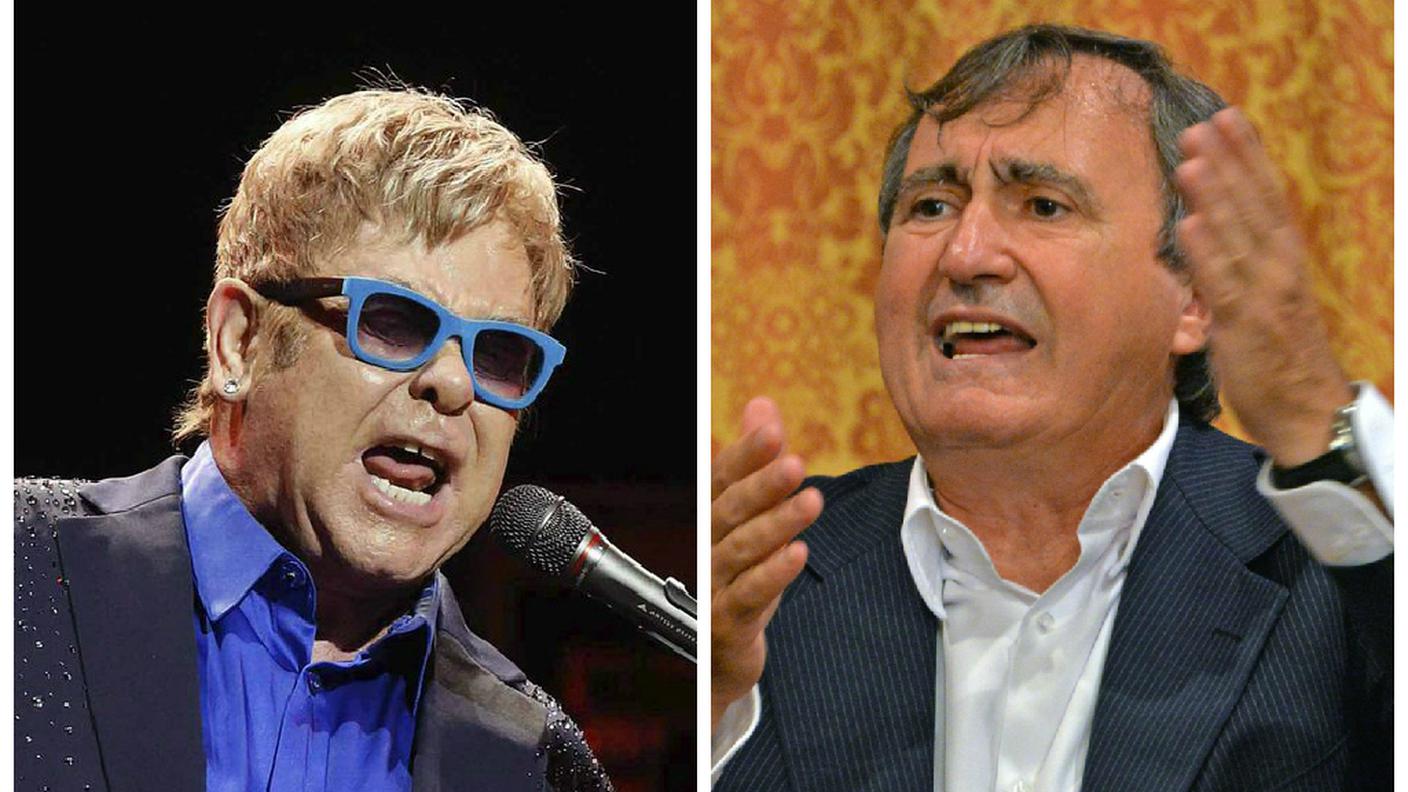 Il cantante Elton John e il sindaco di Venezia Luigi Brugnaro