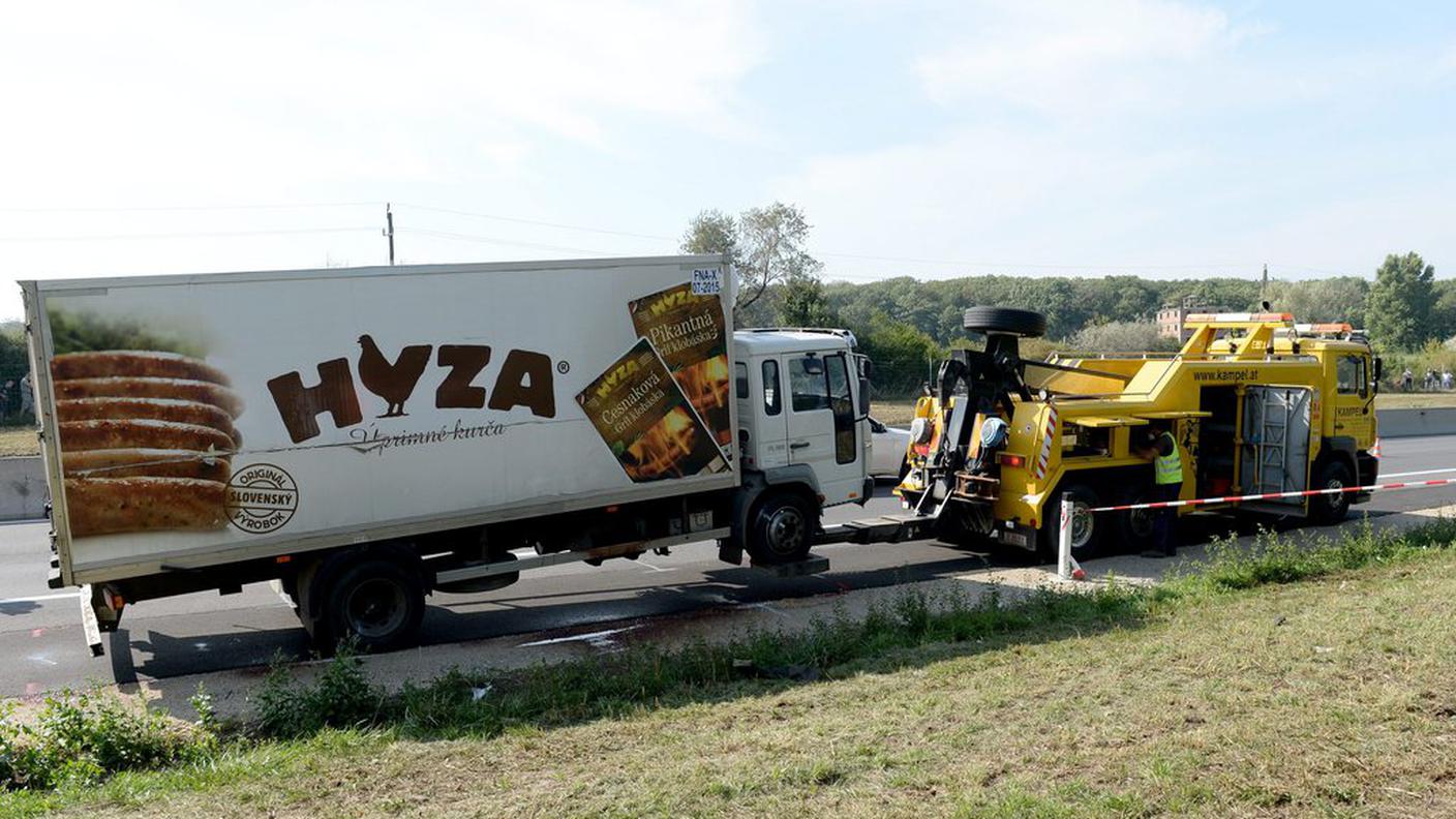 Il camion trasformatosi in trappola letale è ora a disposizione degli inquirenti