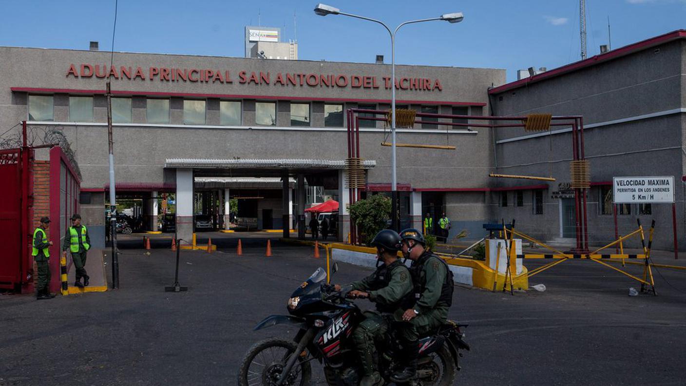 Confine sempre più blindato tra venezuela e Colombia