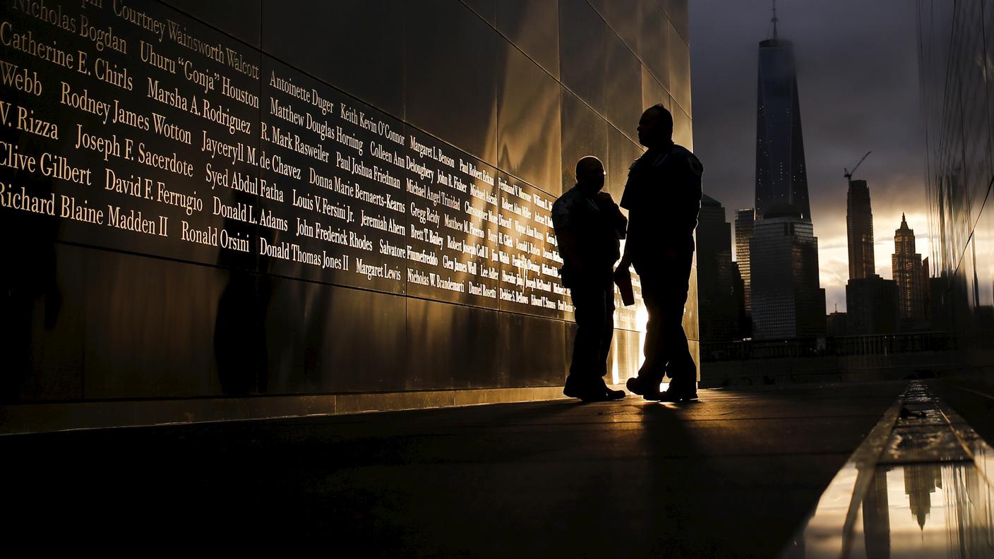 L'alba dell'anniversario a Lower Manhattan